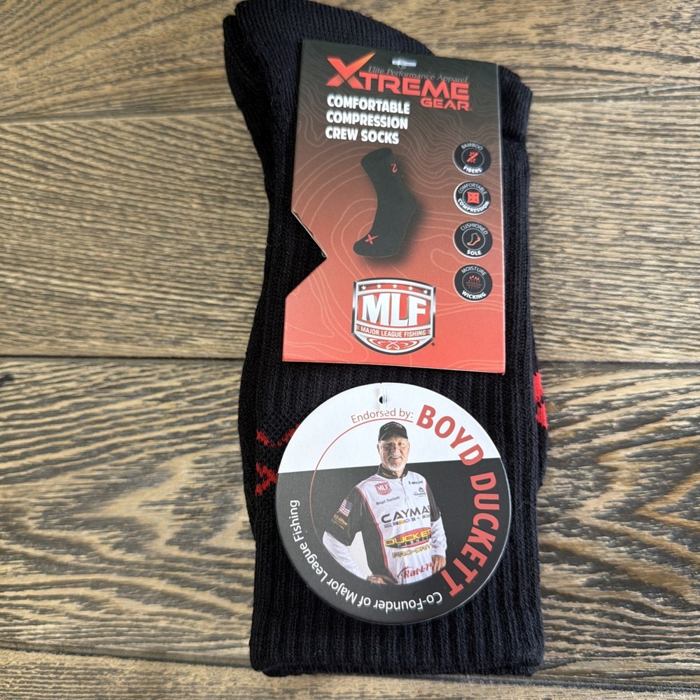 Xtreme Gear Comfortable Compression Crew Socks Size Medium Moisture Wicking